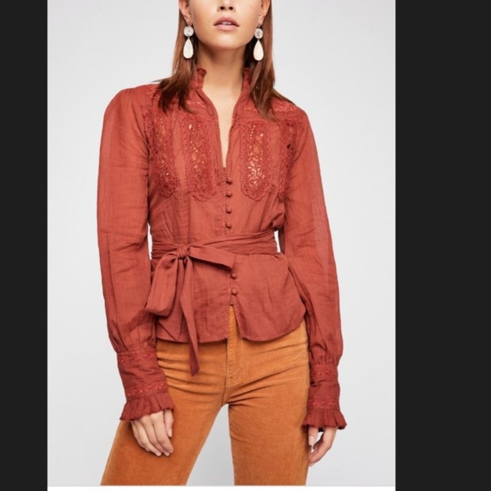 Free People Sweet Memories Crocheted Embroidered Top Blouse Shirt Size Small VGC